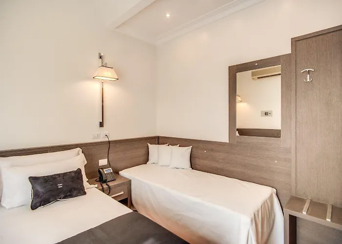 Hotel Mirti Rzym